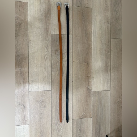 Urban Outfitters Real Leather Belts 2 pack Brown & Black - Picture 5 of 6